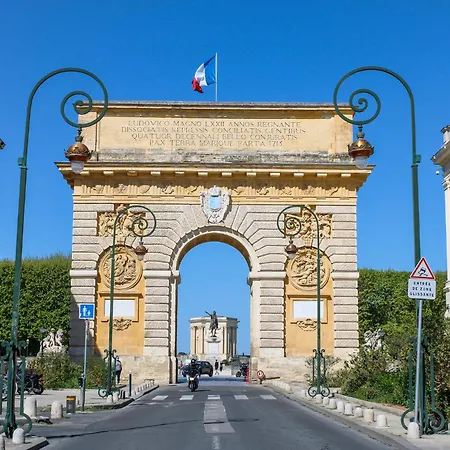 Superbe Dans Le Centre Historique * Montpellier